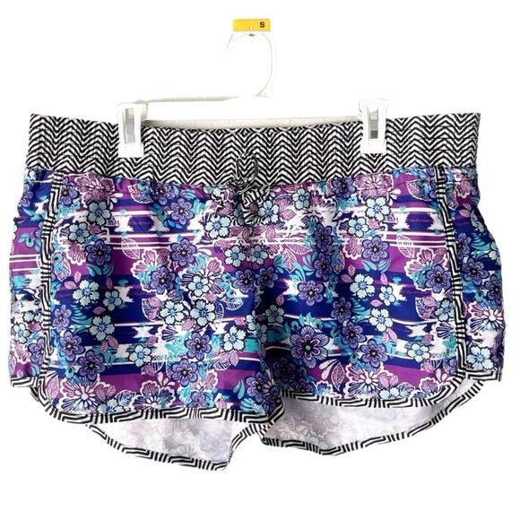 Athleta Board Shorts Women's 16 Lanai Mixed Floral Beachy Coconut Girl Surfer - Picture 1 of 6